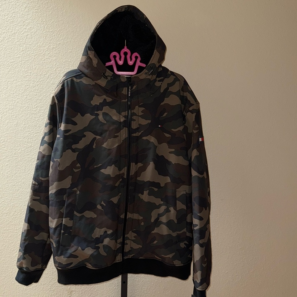 New $195 Tommy Hilfiger Men's Camo Water/Wind Resistant Fleece Lined Jacket XXL